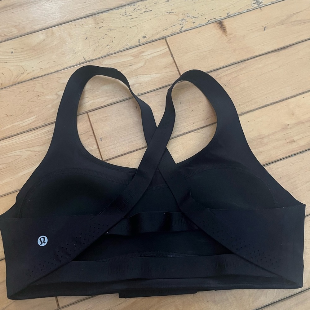 Lululemon adjustable sports bra